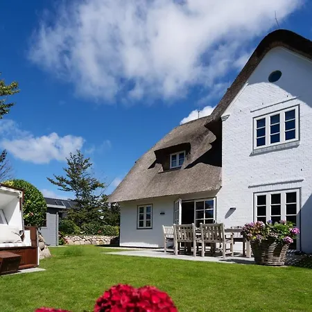 Hausteil Ueues Droom Hues, Tinnum, 度假居