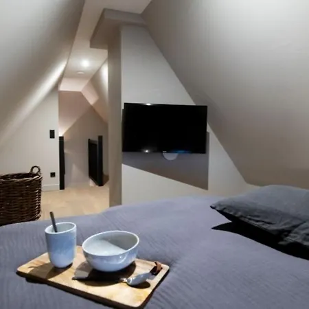 Hausteil Ueues Droom Hues, Tinnum, * Sylt