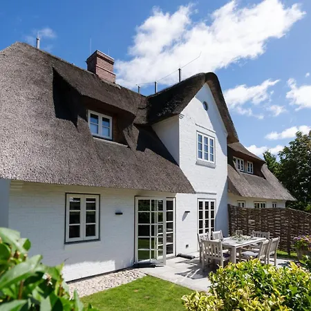 Holiday home Hausteil Ueues Droom Hues, Tinnum, Sylt